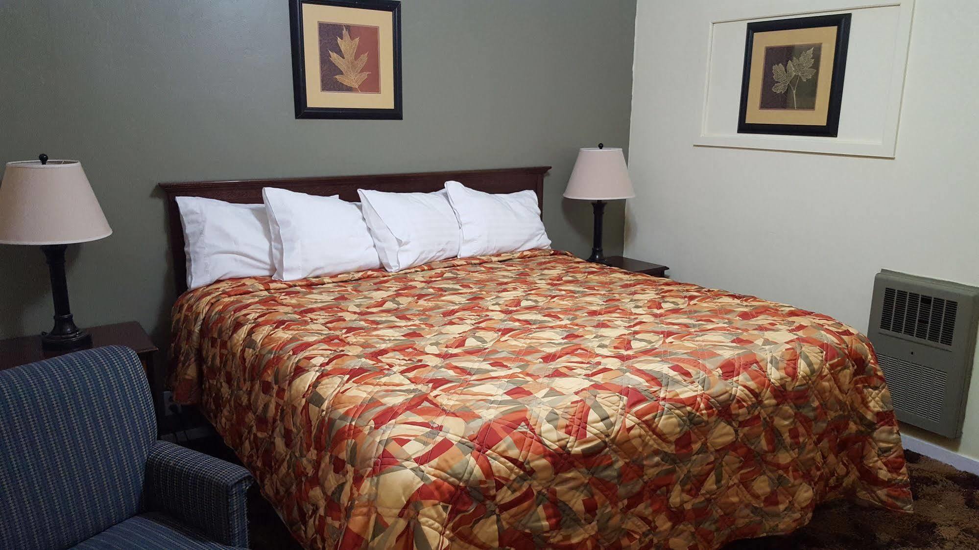 Colonial West Motel Batavia Dış mekan fotoğraf